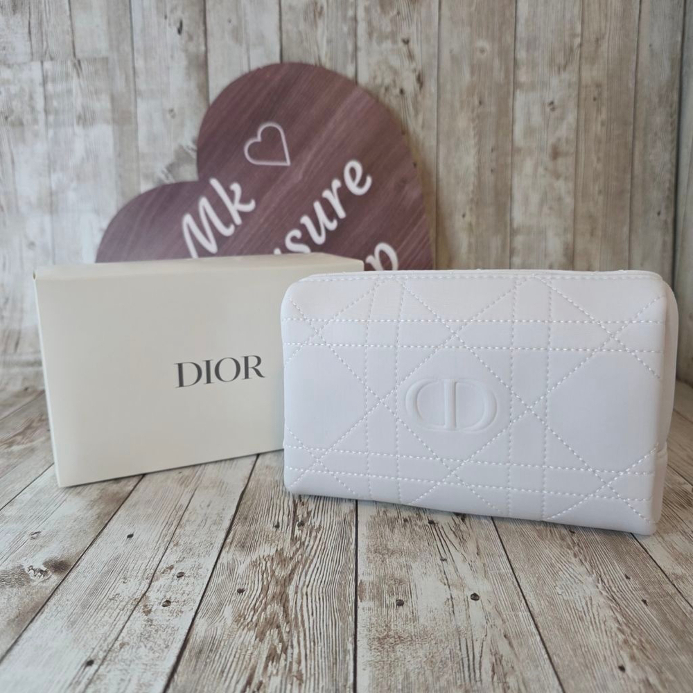 Women's Dior White Quilted Cosmetic Bag, NO BOX